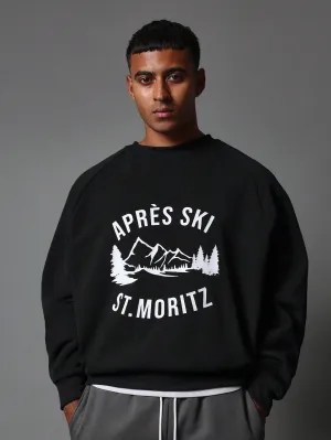 Christmas Regular Fit Crew Neck Sweatshirt With Graphic Print