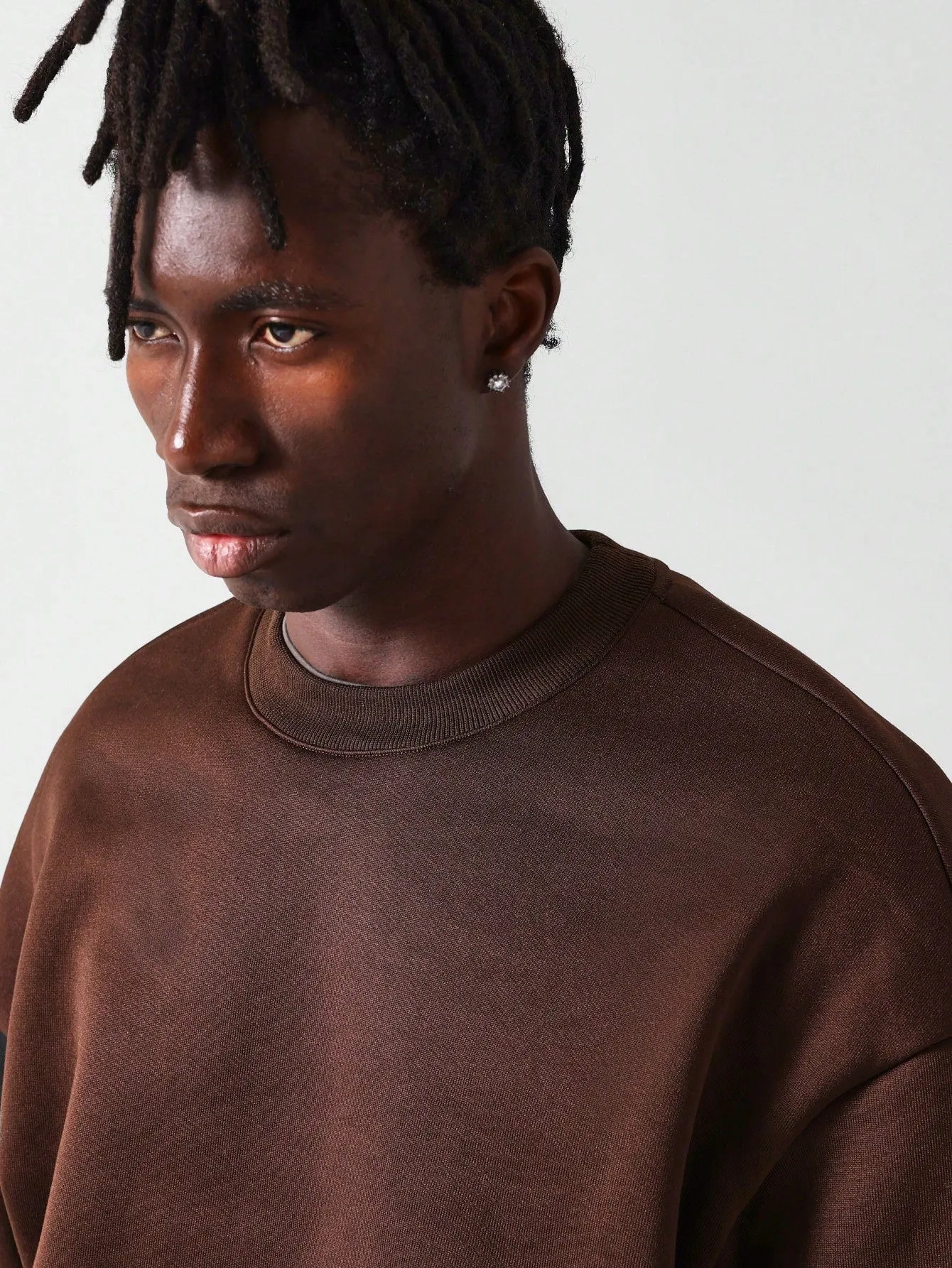 Regular Fit Essential Sweatshirt